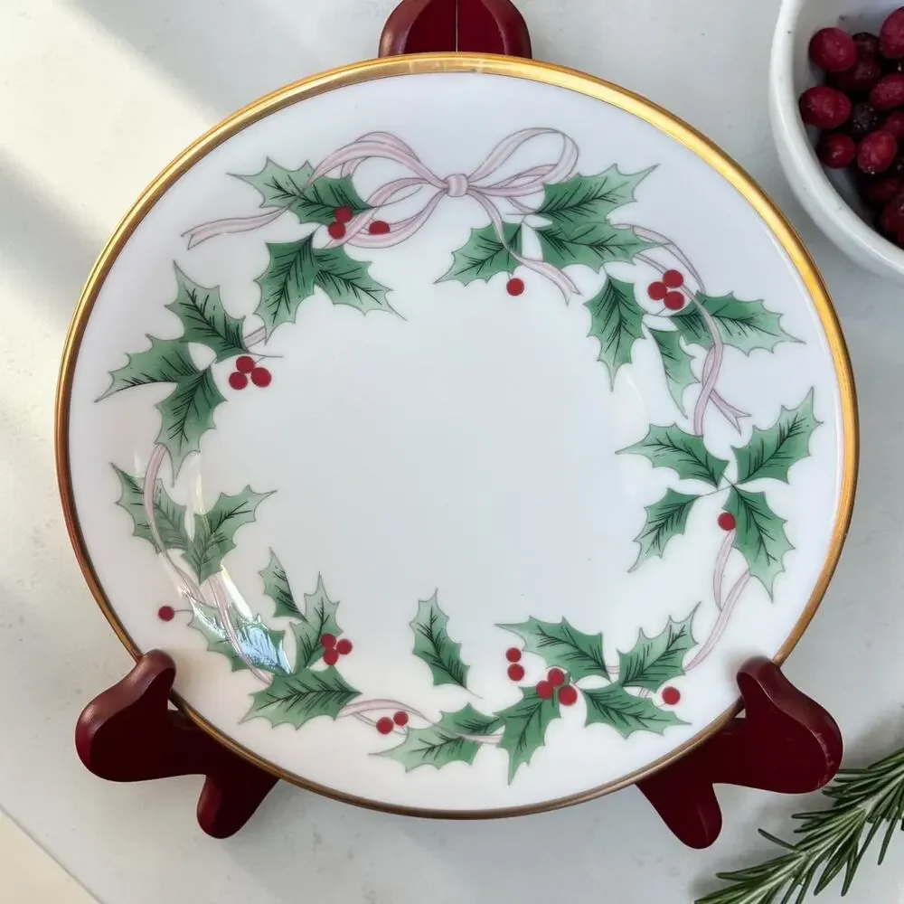 Mikasa Ribbon Holly Bread Butter Plates Set of 4 Bone China CAF03 Christmas